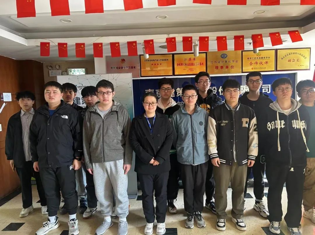 春天最美，萬(wàn)物復(fù)蘇，正是學(xué)習(xí)的好時(shí)光